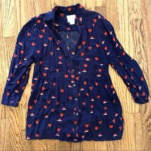 Maeve Anthropologie Lightweight peplum Button Up Fox Blouse Size 6 navy blue EUC